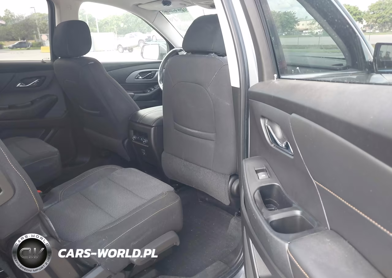 2019 Chevrolet Traverse Lt VIN:1GNERGKW4KJ256474 - 8