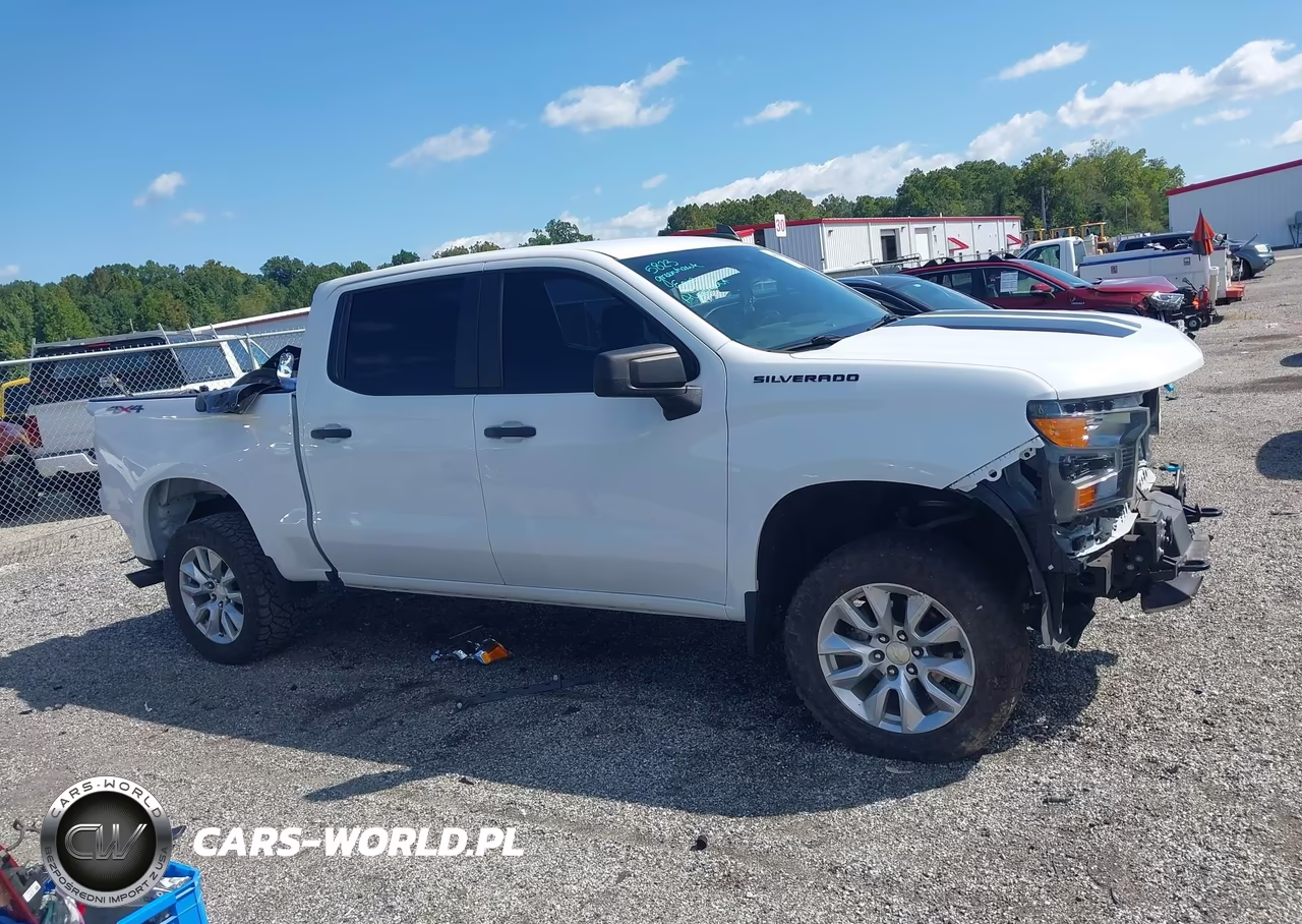 2023 Chevrolet Silverado 1500 4Wd Short Bed Custom VIN:1GCPDBEK0PZ109427 - 13