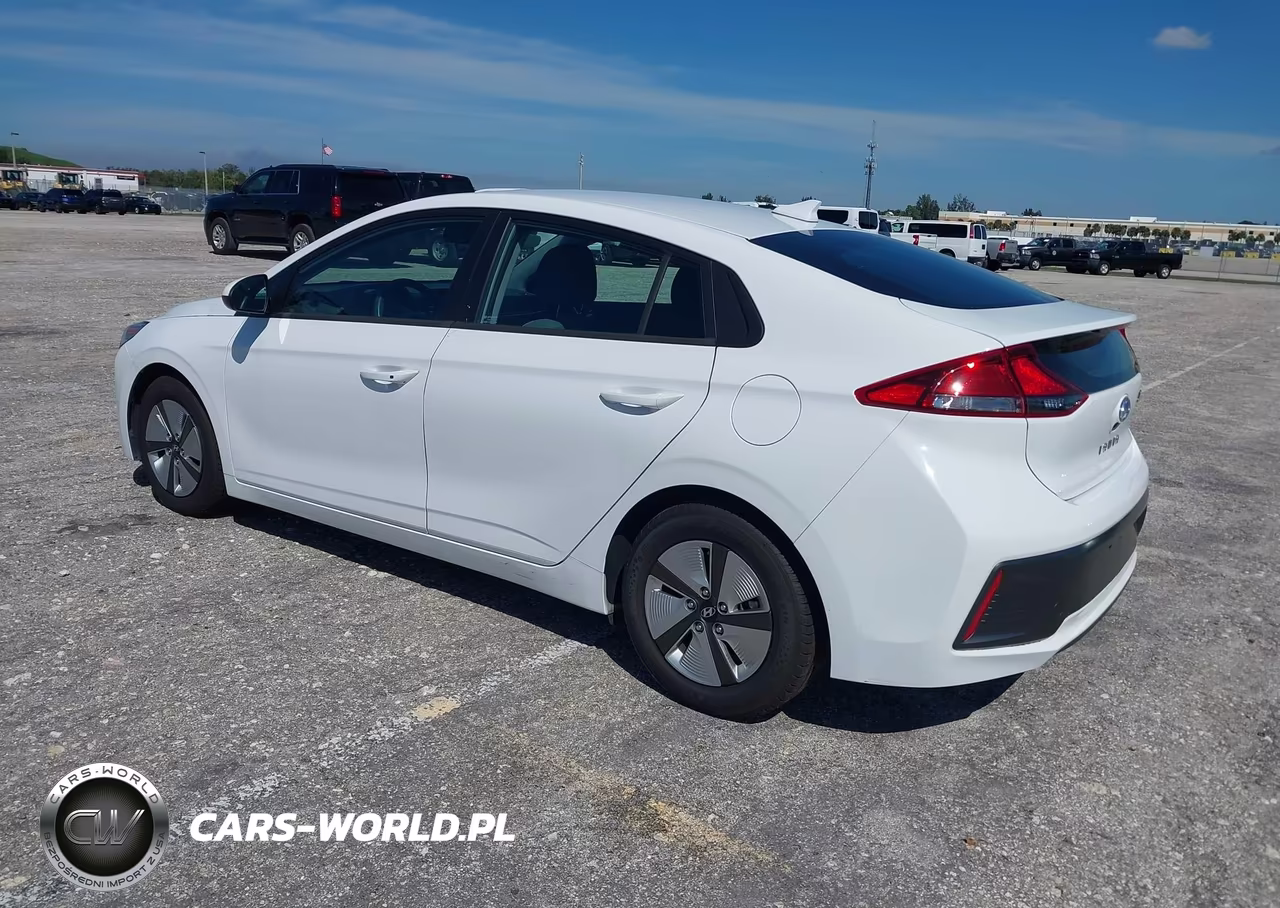 2021 Hyundai Ioniq Hybrid Blue VIN:KMHC65LC1MU247875 - 3