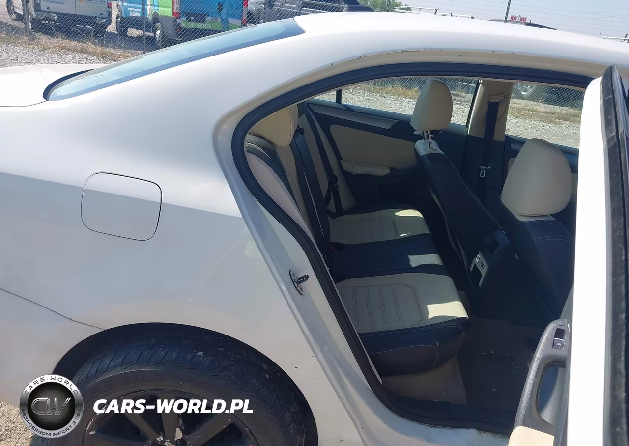 2012 Volkswagen Jetta 2.5L Sel Premium VIN:3VWLP7AJ4CM376840 - 8