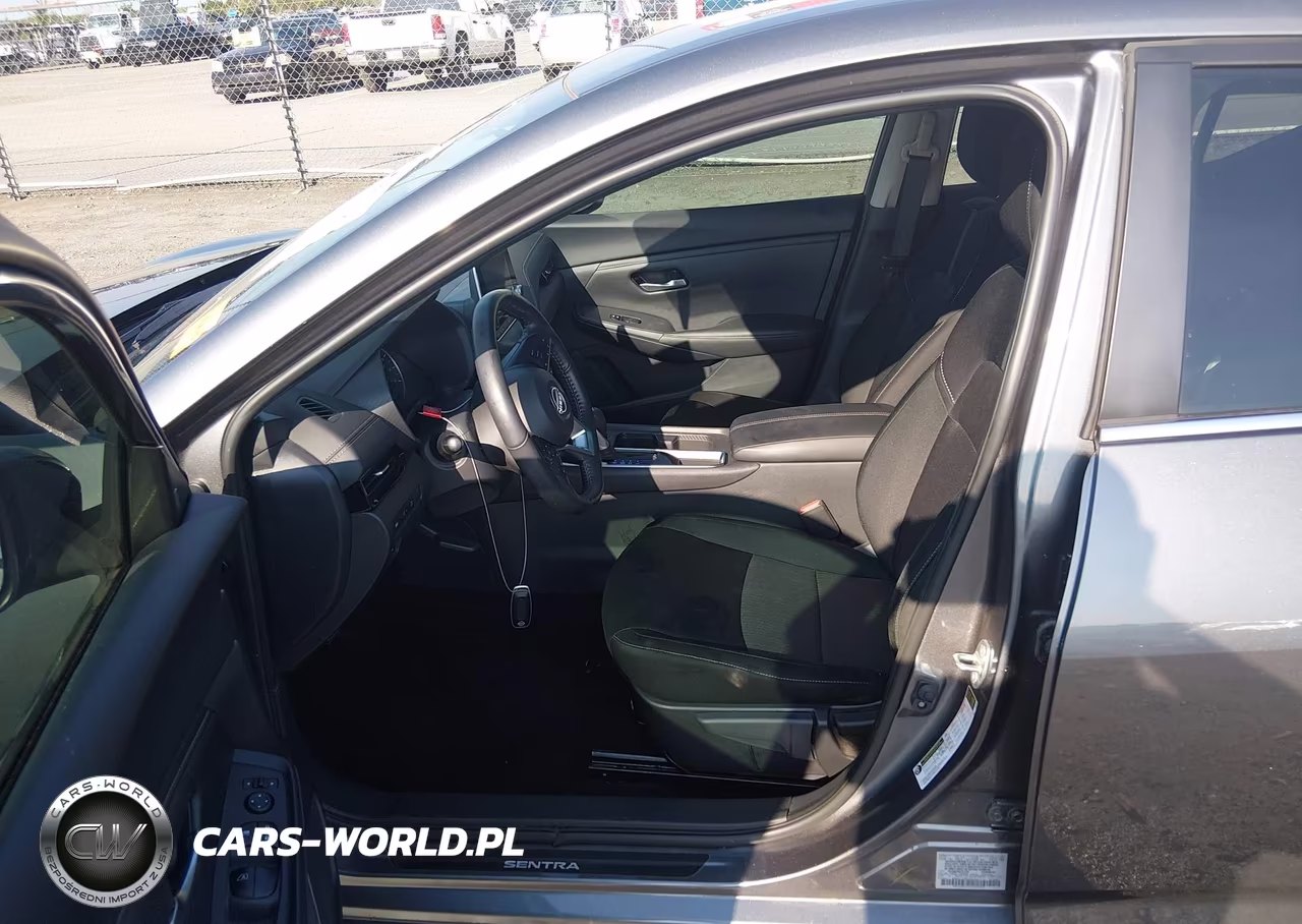 2025 Nissan Sentra Sv VIN:3N1AB8CV6SY241092 - 5