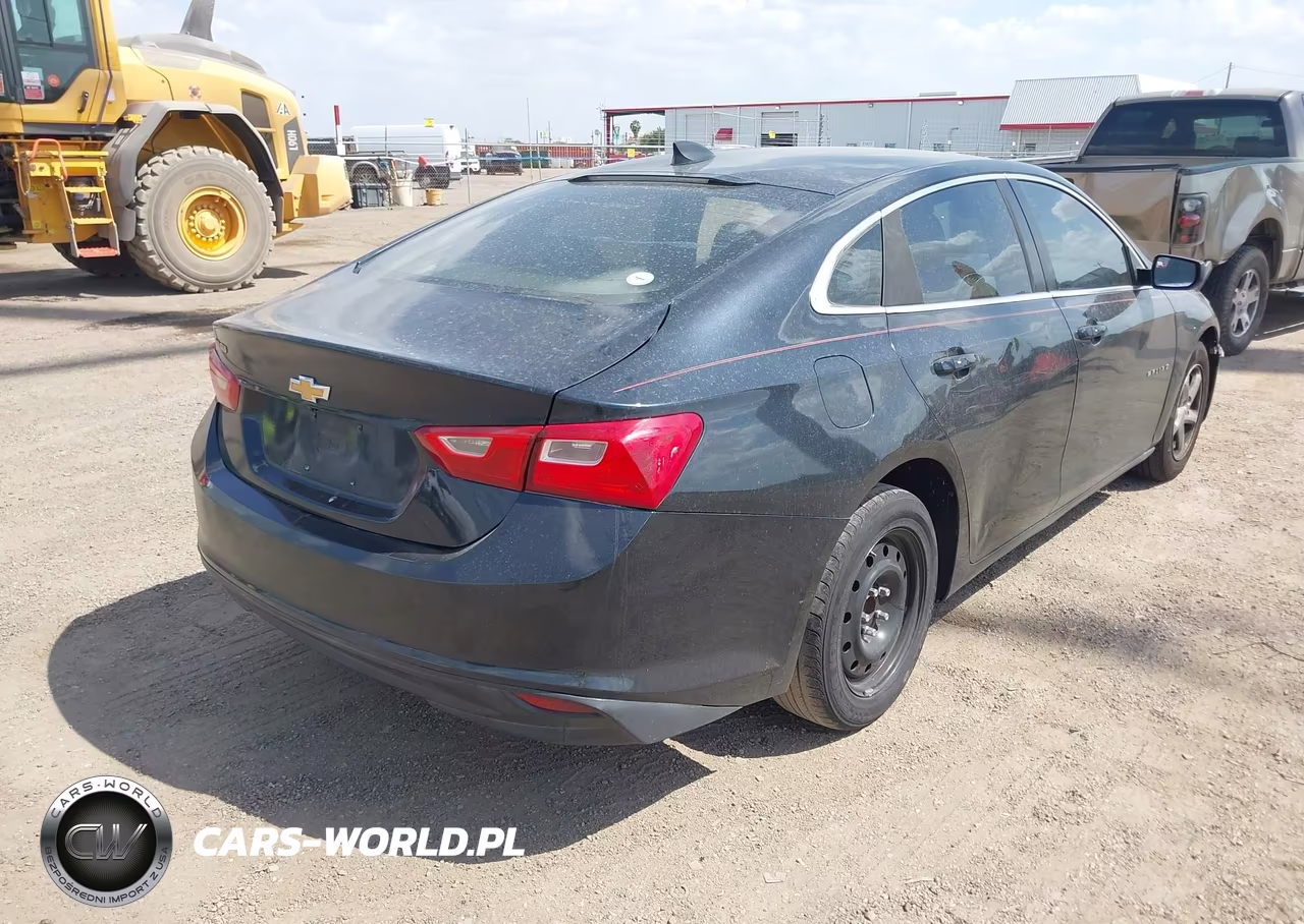 2017 Chevrolet Malibu Ls VIN:1G1ZB5ST7HF140912 - 4
