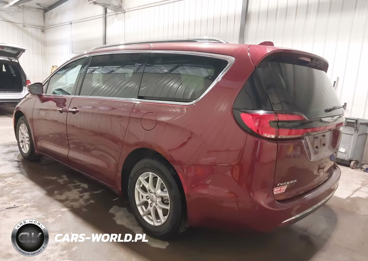 2021 Chrysler Pacifica Touring L VIN:2C4RC1BG1MR593037 - 3