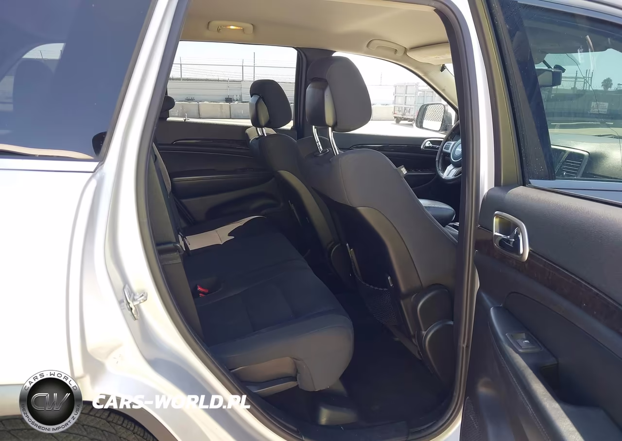 2013 Jeep Grand Cherokee Laredo VIN:1C4RJEAG2DC519214 - 8