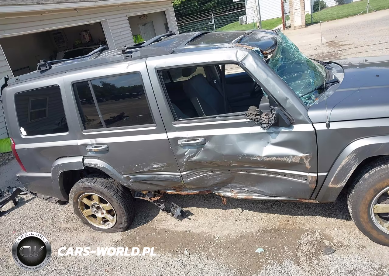 2007 Jeep Commander Sport VIN:1J8HG48K27C686278 - 14