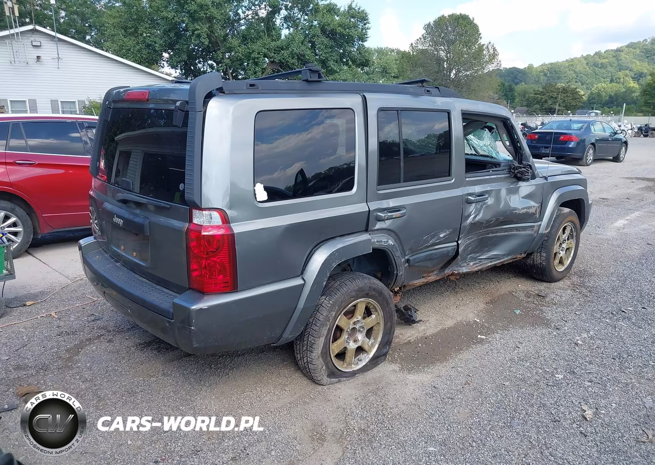 2007 Jeep Commander Sport VIN:1J8HG48K27C686278 - 4