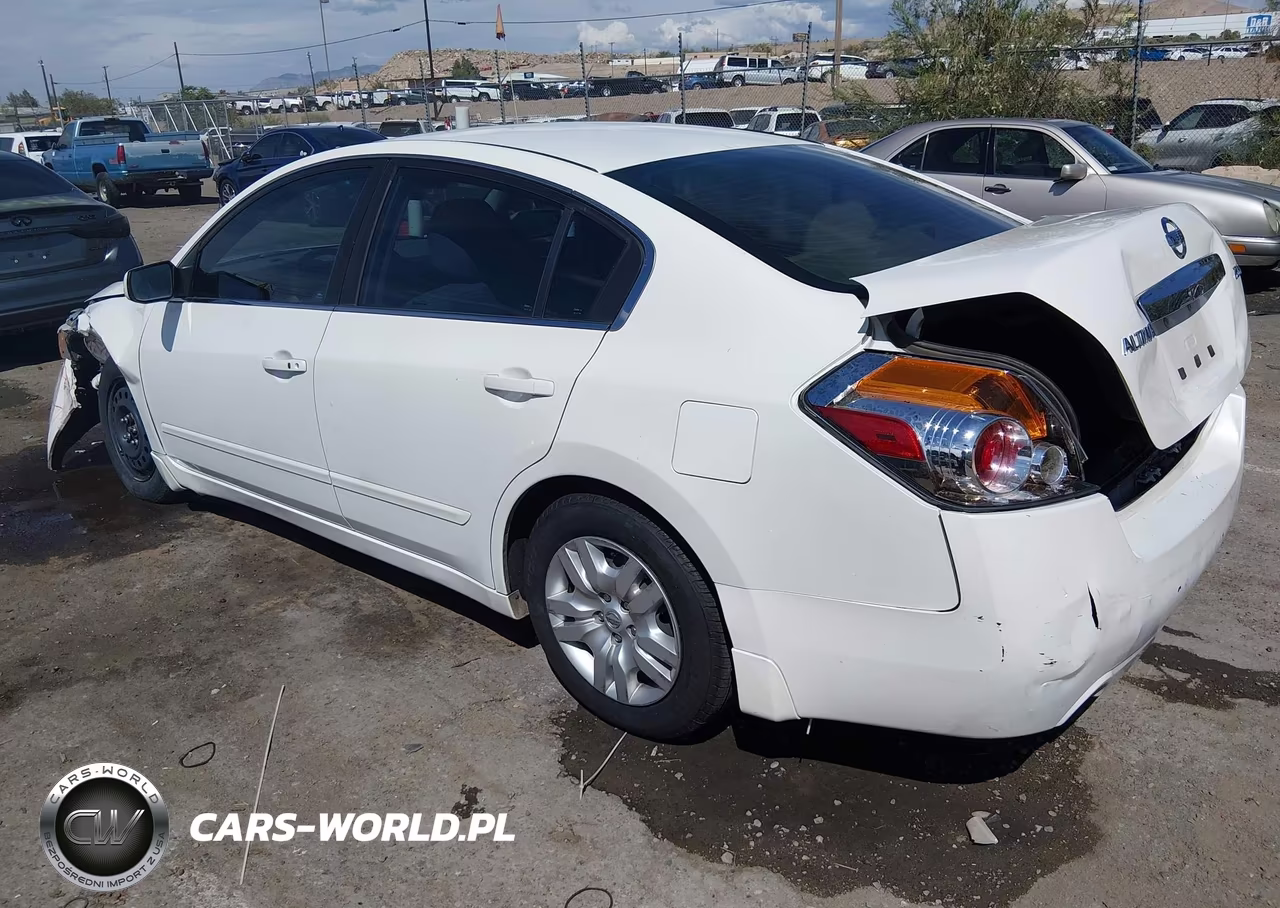 2011 Nissan Altima 2.5 S VIN:1N4AL2AP2BN471274 - 3