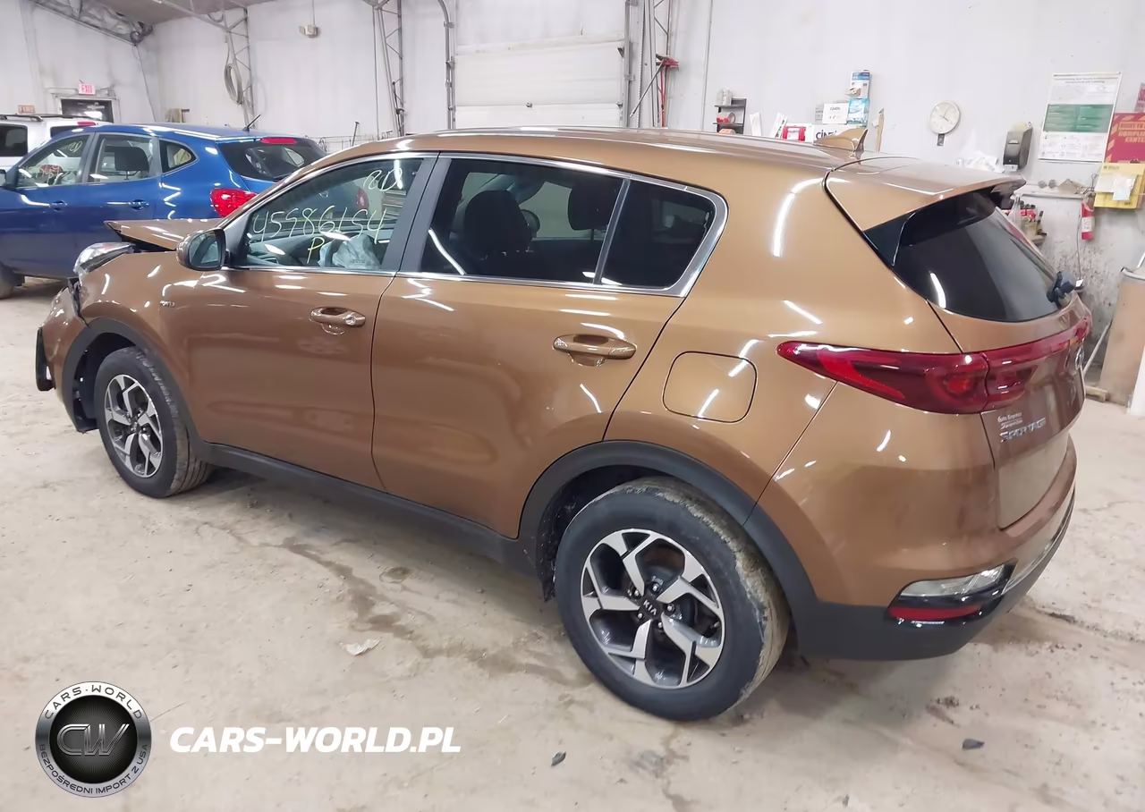 2020 Kia Sportage Lx VIN:KNDPMCAC8L7670291 - 3