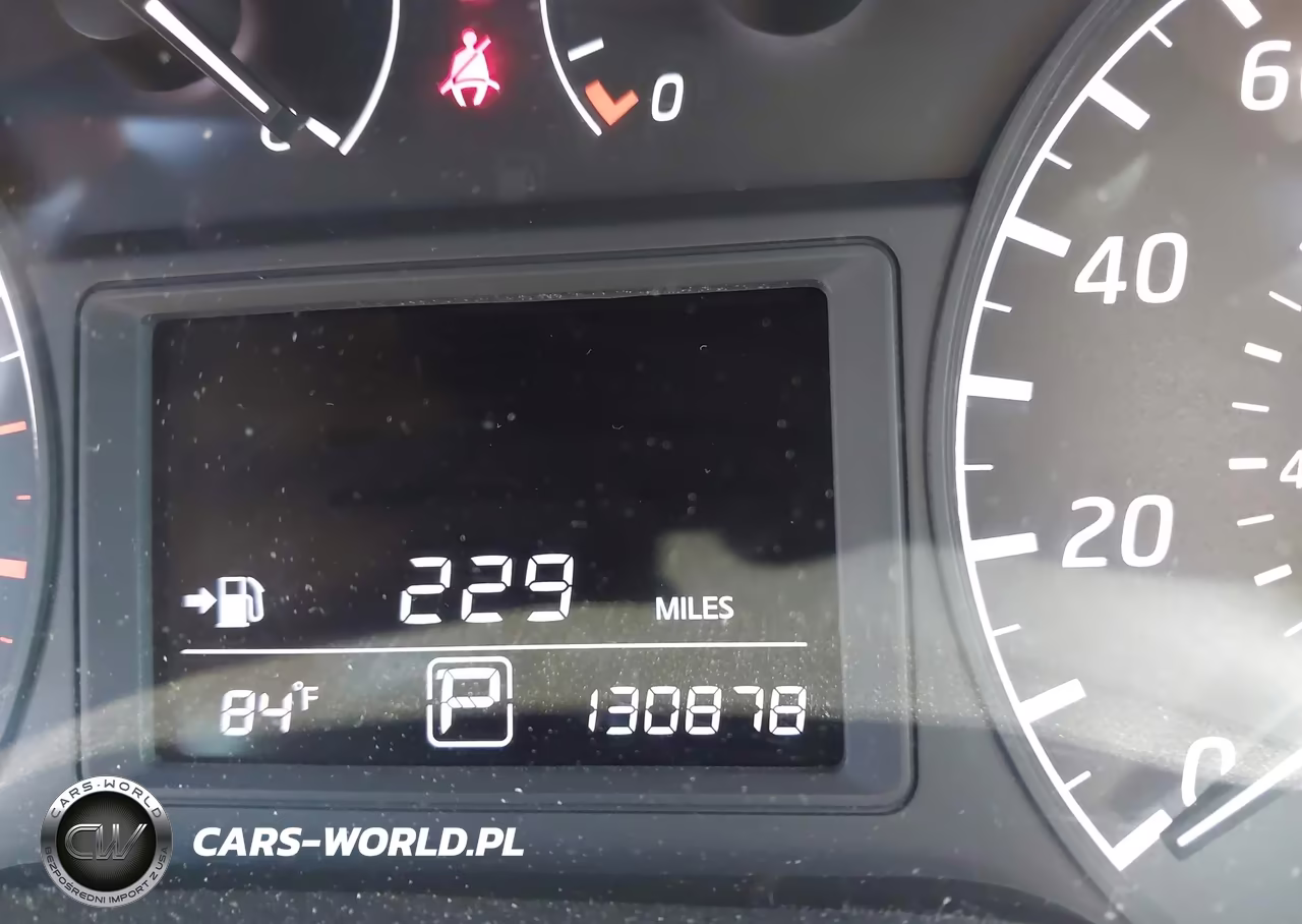 2014 Nissan Sentra S VIN:3N1AB7AP7EY214700 - 16