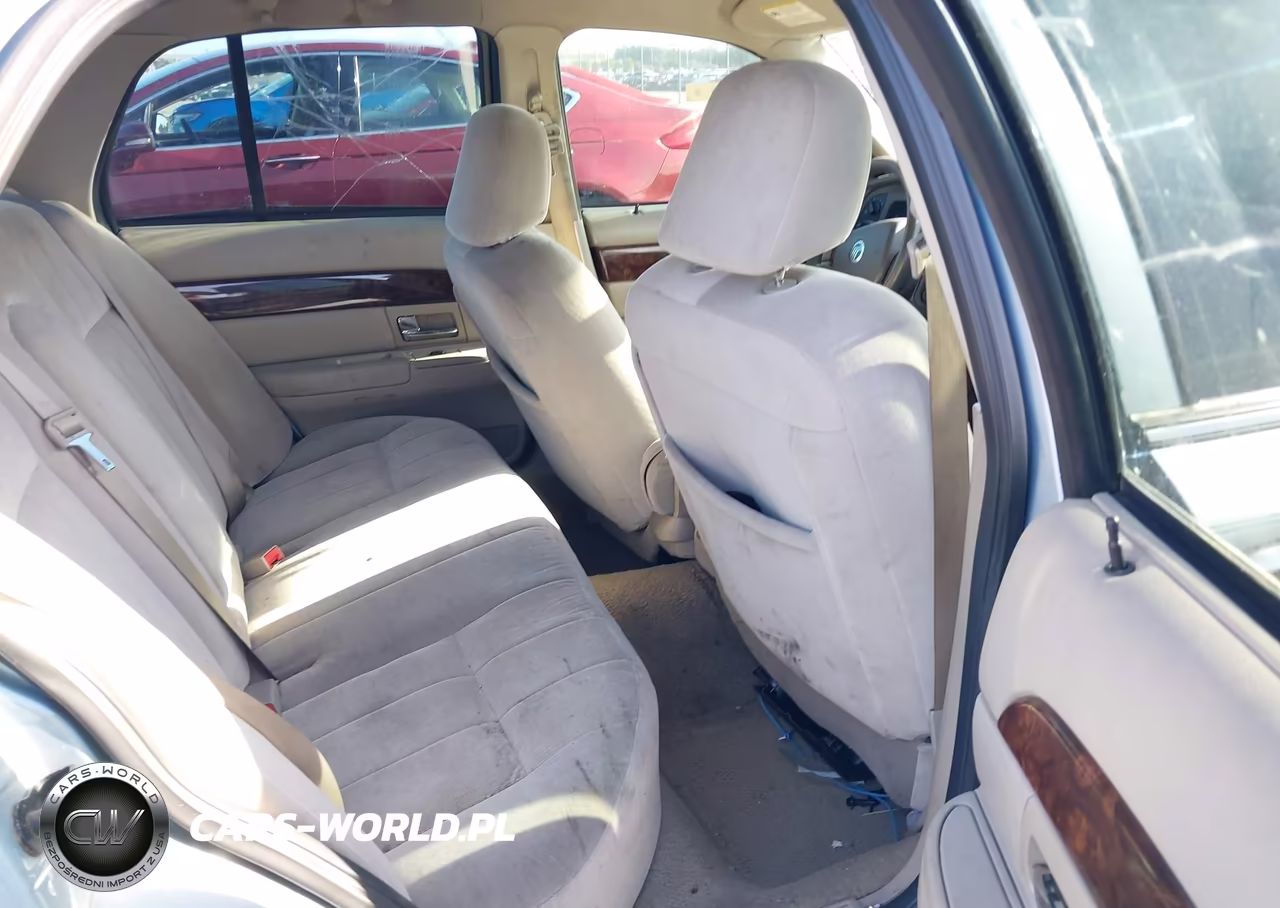 2007 Mercury Grand Marquis Gs VIN:2MEFM74V57X622097 - 8