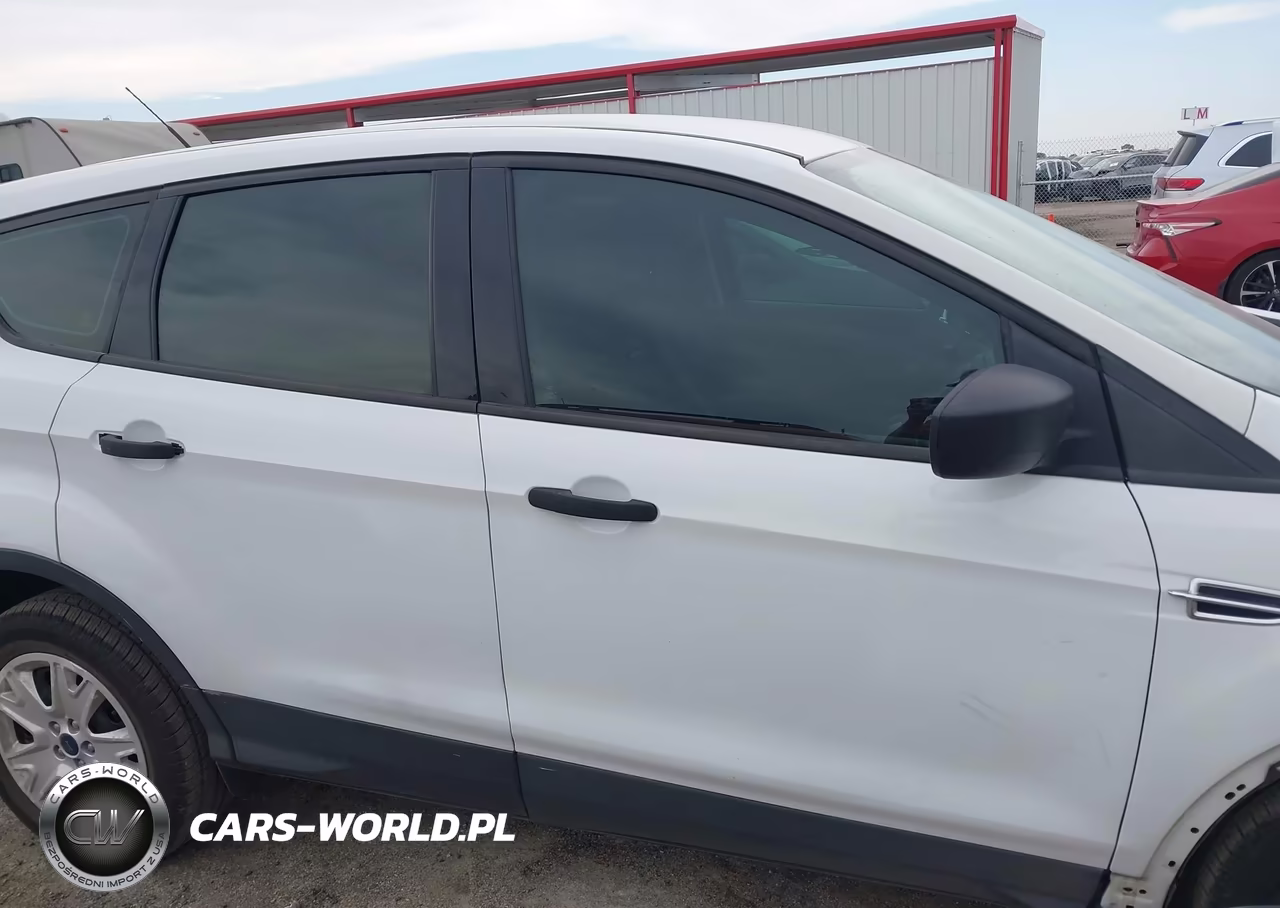 2015 Ford Escape S VIN:1FMCU0F7XFUB29690 - 14