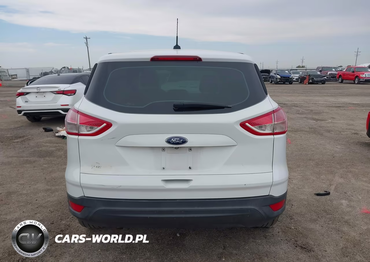 2015 Ford Escape S VIN:1FMCU0F7XFUB29690 - 17