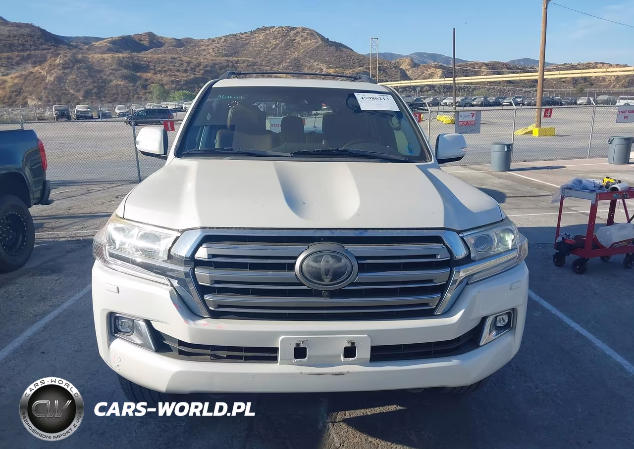 2016 Toyota Land Cruiser V8 VIN:JTMCY7AJ7G4046076 - 12