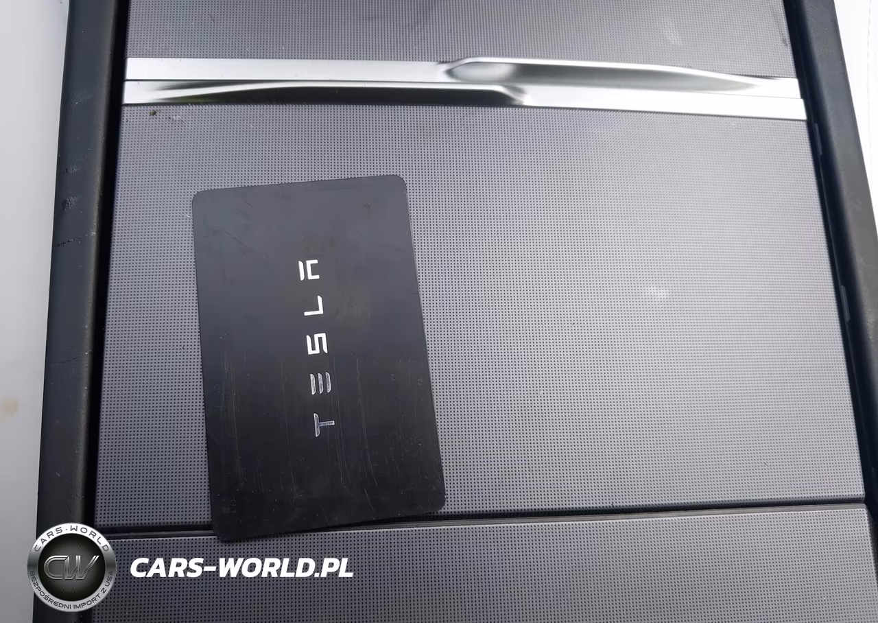 2025 Tesla Model 3 Long Range Rear-Wheel Drive-Standard Rear-Wheel Drive VIN:5YJ3E1EA8SF924308 - 10