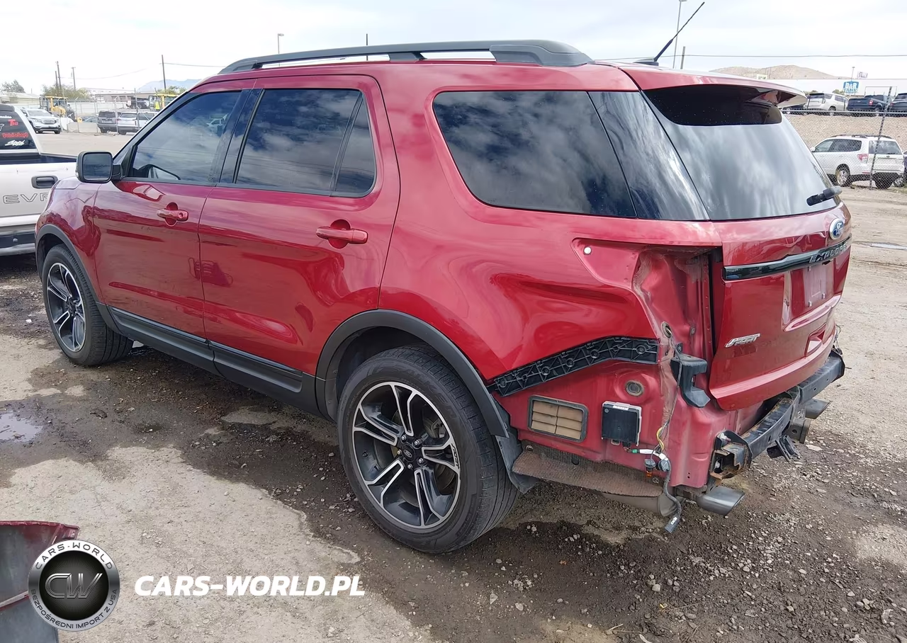 2015 Ford Explorer Sport VIN:1FM5K8GT2FGB66739 - 3