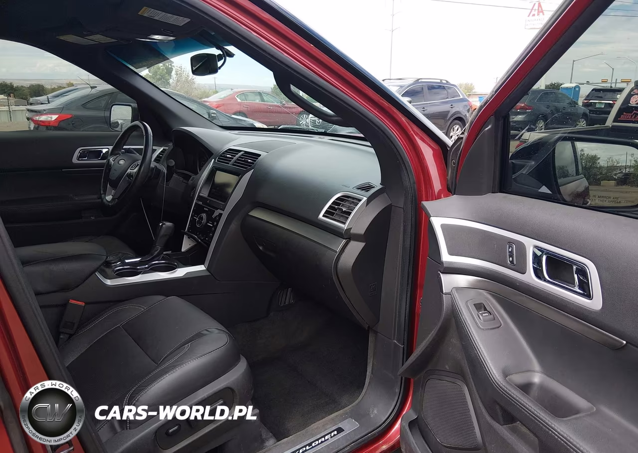 2015 Ford Explorer Sport VIN:1FM5K8GT2FGB66739 - 5