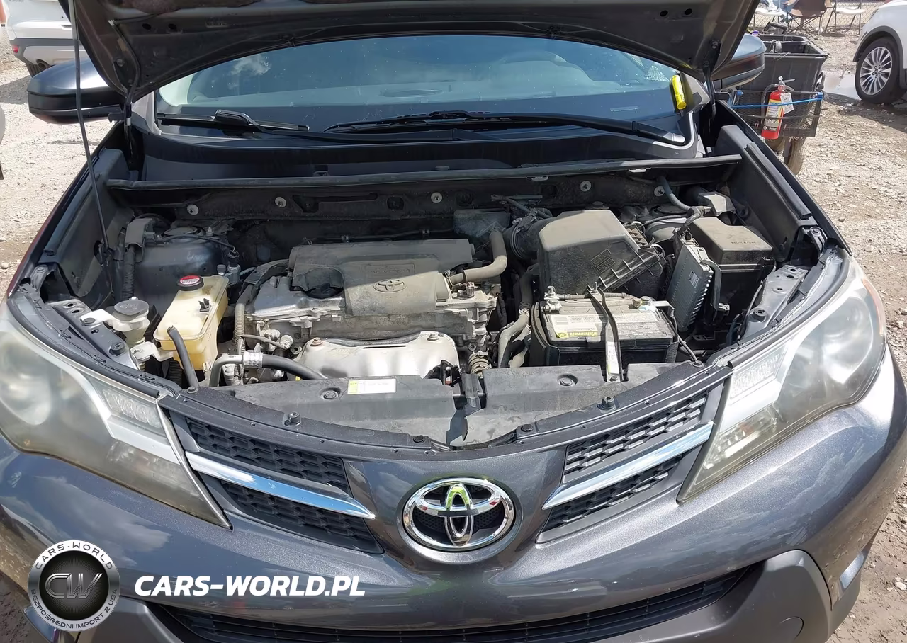 2015 Toyota Rav4 Le VIN:JTMBFREV8FD174559 - 10
