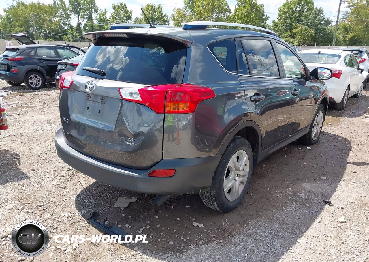 2015 Toyota Rav4 Le VIN:JTMBFREV8FD174559 - 4