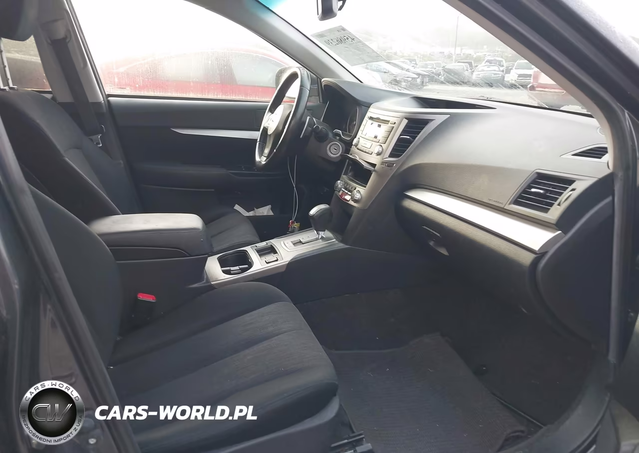 2013 Subaru Outback 2.5I Premium VIN:4S4BRCGC8D3264499 - 5