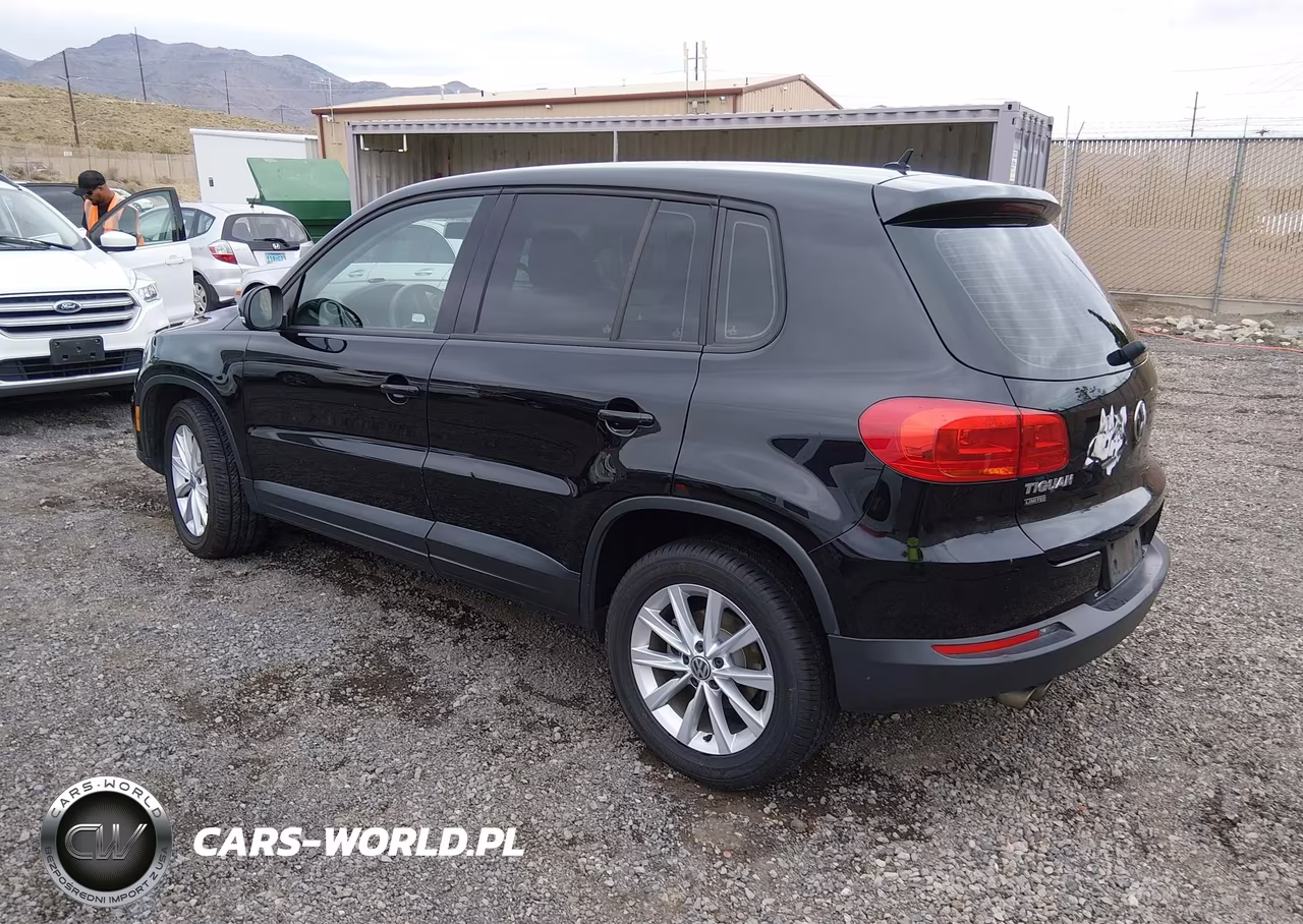 2018 Volkswagen Tiguan Limited 2.0T VIN:WVGBV7AX5JK002777 - 3