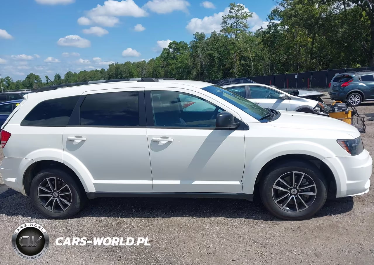 2018 Dodge Journey Se VIN:3C4PDCAB1JT310893 - 13