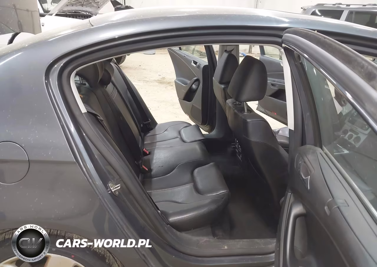 2009 Volkswagen Passat Komfort VIN:WVWJK73C19P051928 - 8