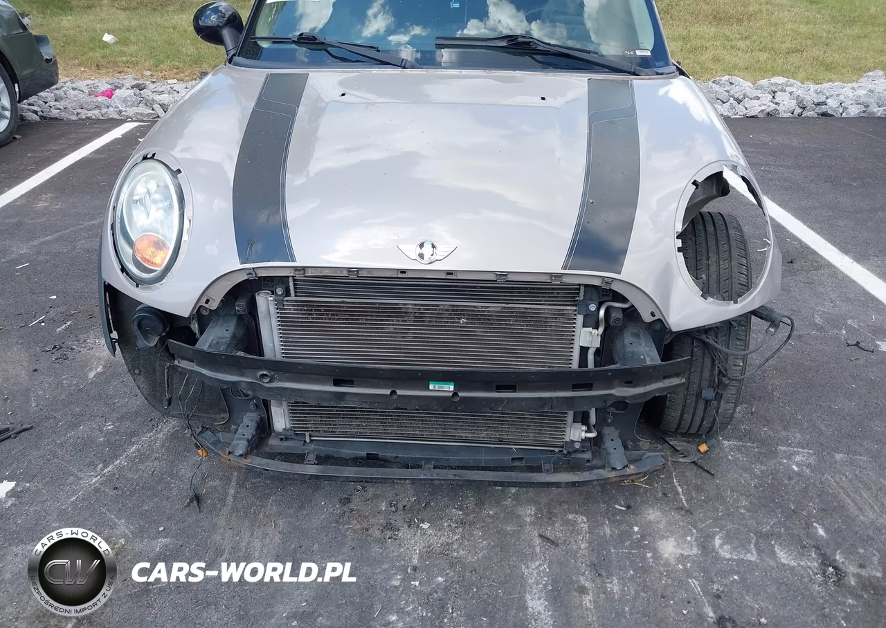2012 Mini Cooper VIN:WMWSU3C5XCT264719 - 6