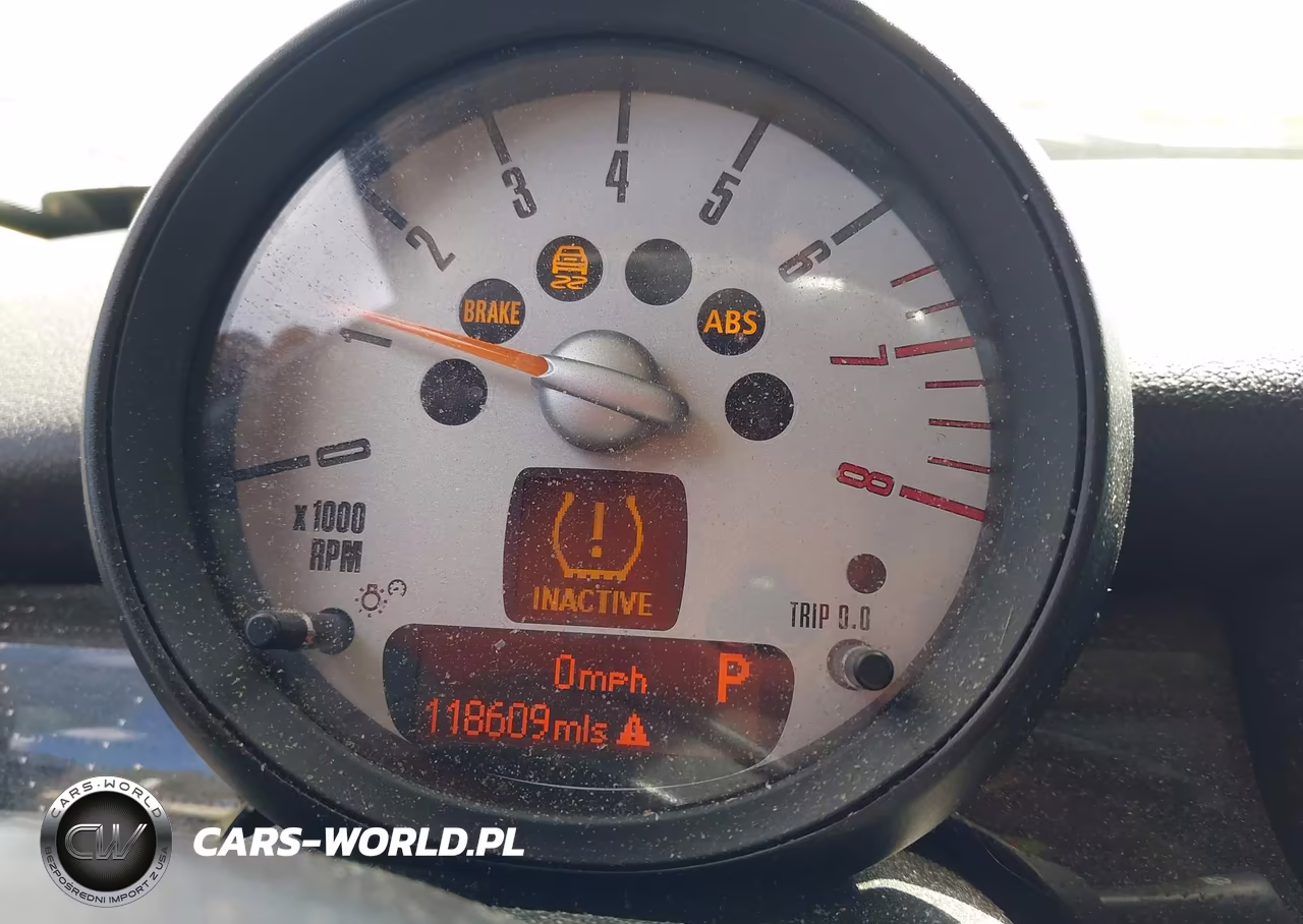 2012 Mini Cooper VIN:WMWSU3C5XCT264719 - 7