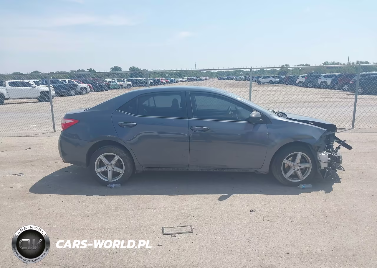 2017 Toyota Corolla Le VIN:2T1BURHE8HC827960 - 13