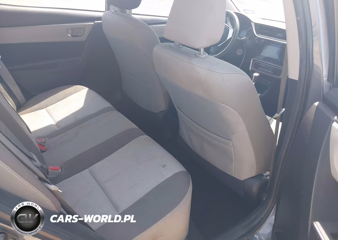 2017 Toyota Corolla Le VIN:2T1BURHE8HC827960 - 8