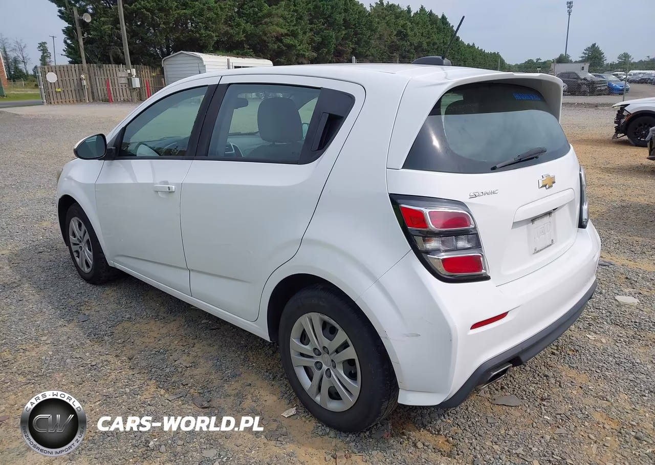 2018 Chevrolet Sonic Lt Auto VIN:1G1JG6SH6J4107031 - 3