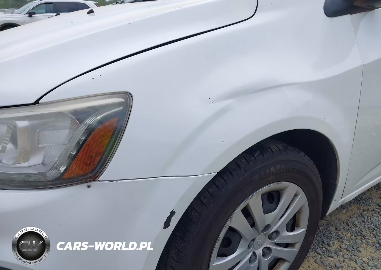 2018 Chevrolet Sonic Lt Auto VIN:1G1JG6SH6J4107031 - 6