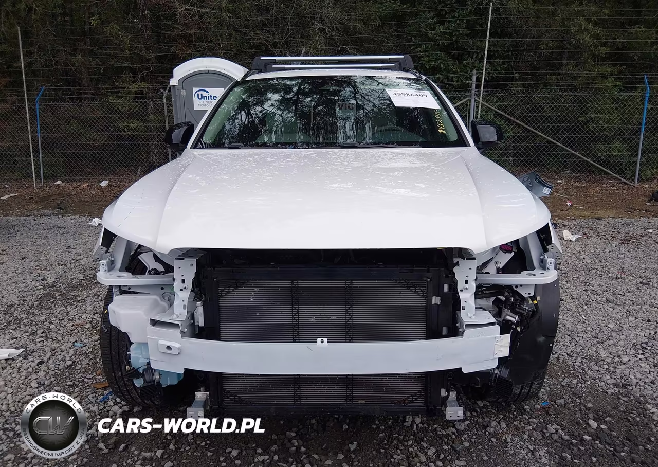 2025 Volvo Xc40 B5 Plus Dark Theme VIN:YV4L12UC5S2452945 - 13