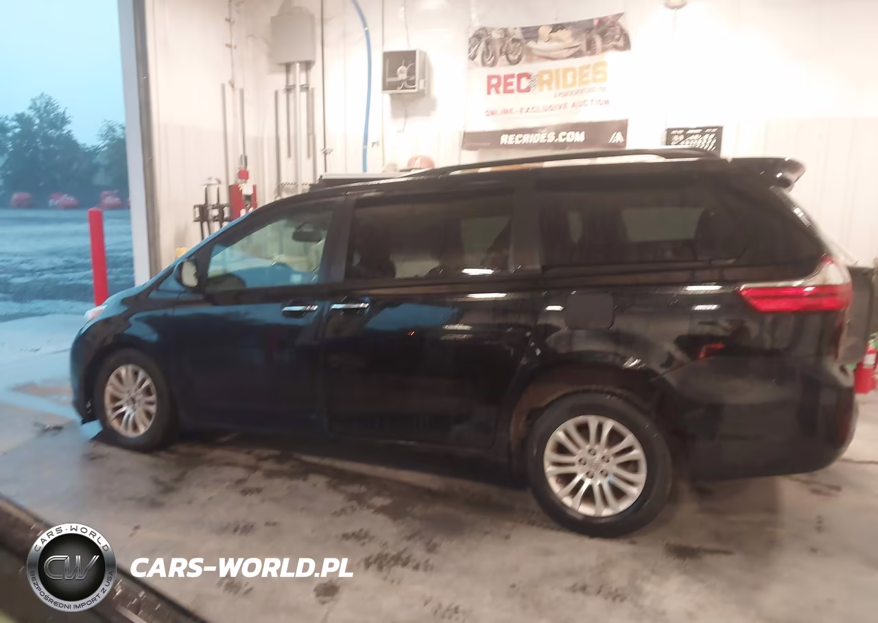 2015 Toyota Sienna Xle 8 Passenger VIN:5TDYK3DC4FS572813 - 14