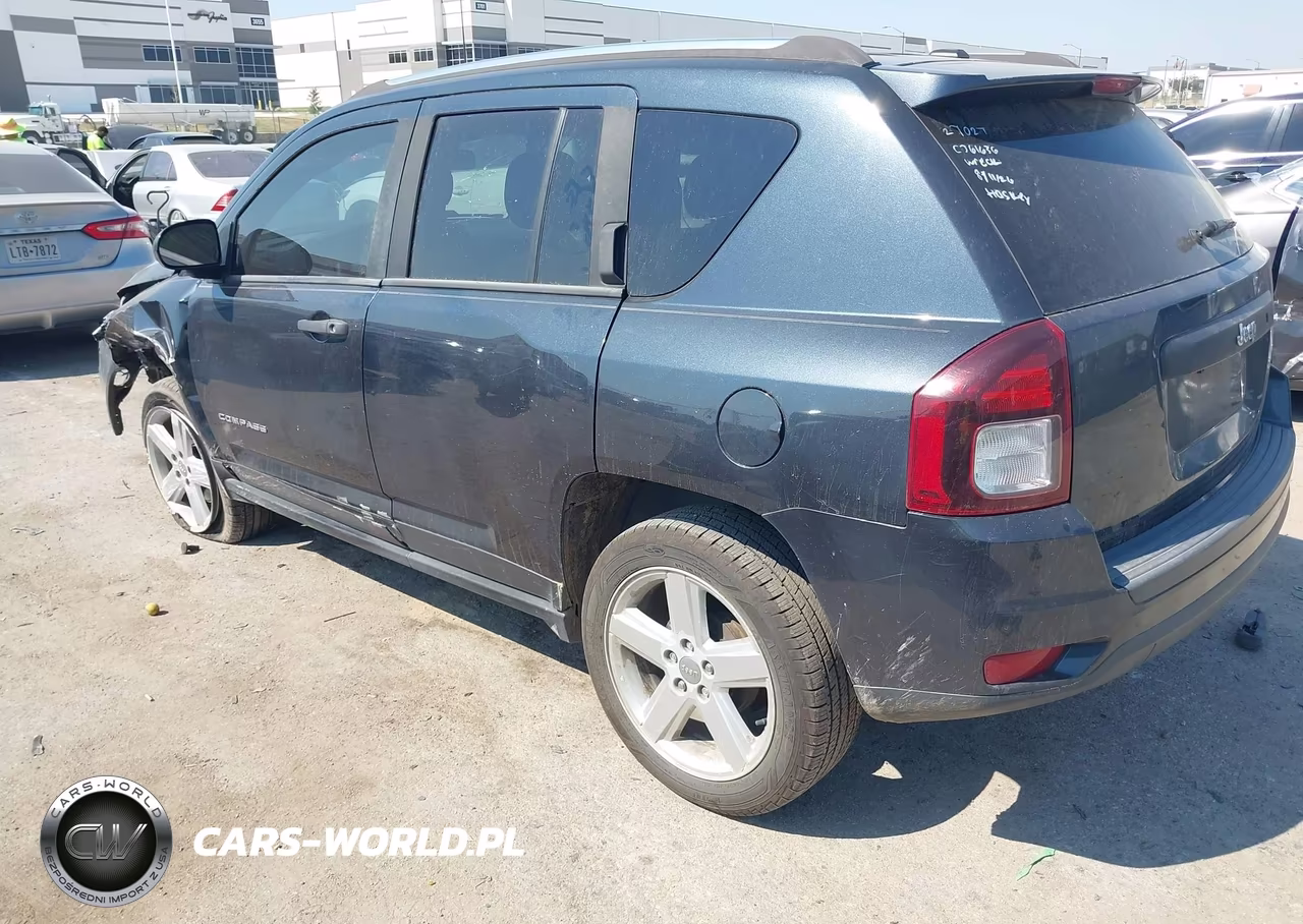 2014 Jeep Compass Sport VIN:1C4NJCBBXED825904 - 3