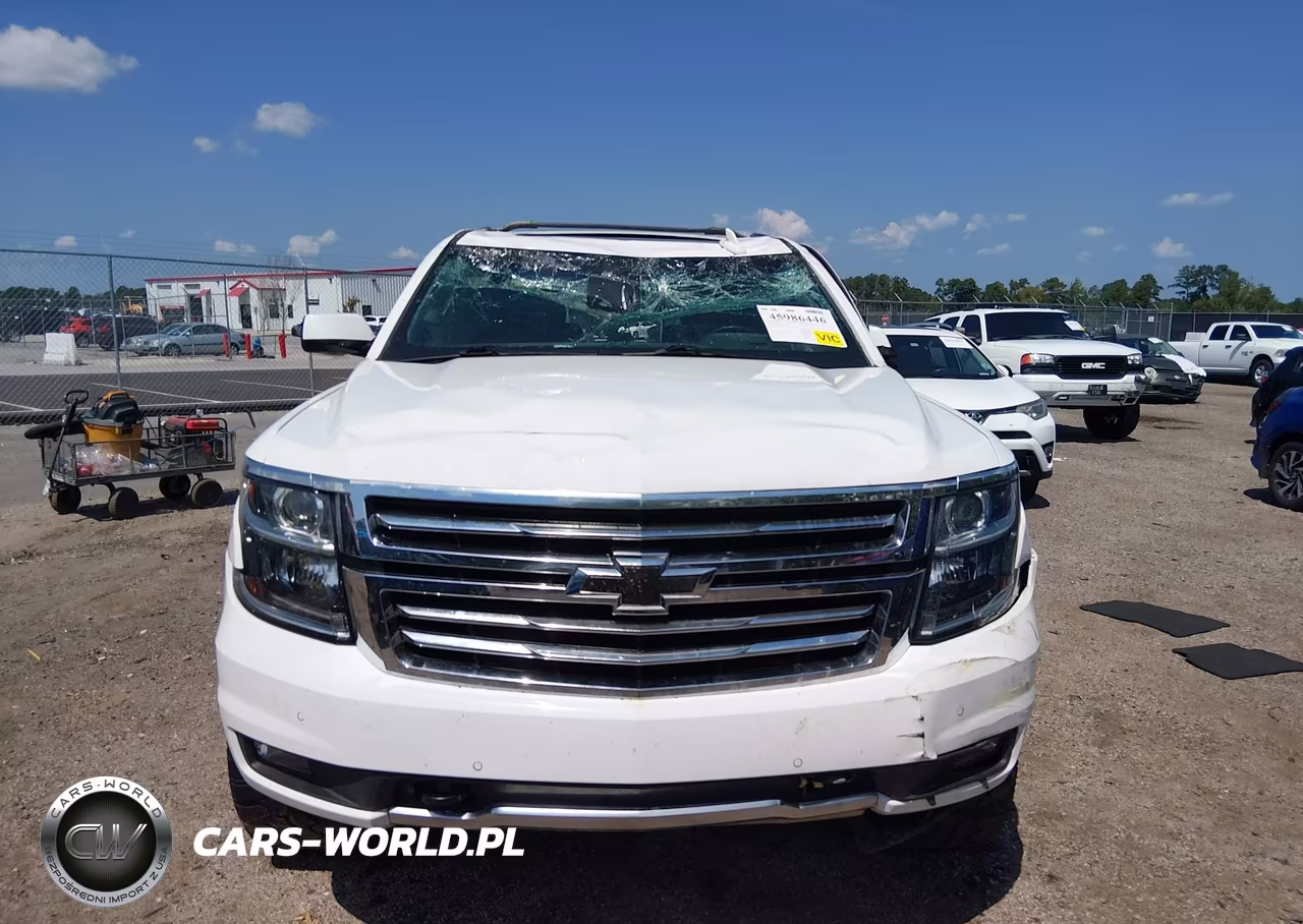 2019 Chevrolet Tahoe Lt VIN:1GNSKBKC1KR255719 - 12