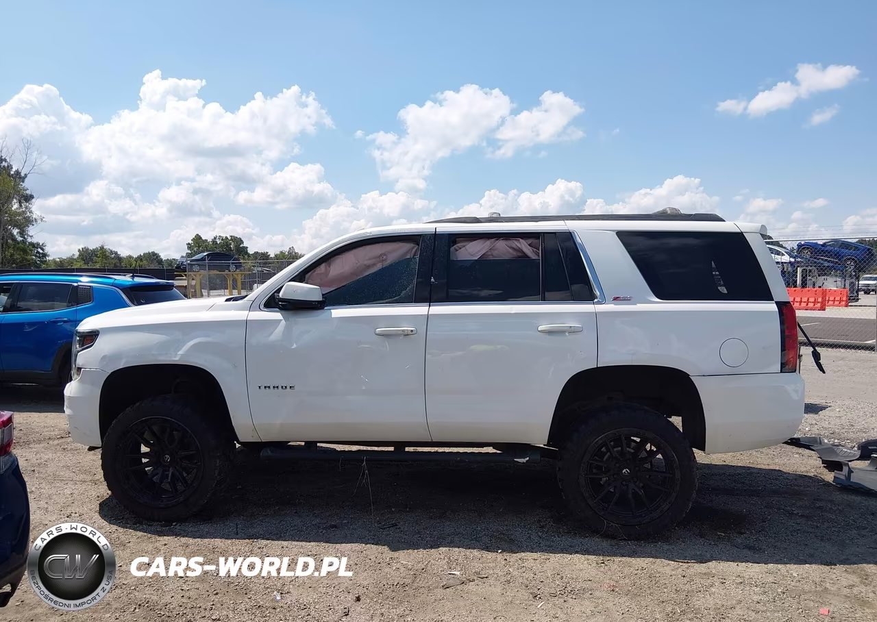 2019 Chevrolet Tahoe Lt VIN:1GNSKBKC1KR255719 - 14