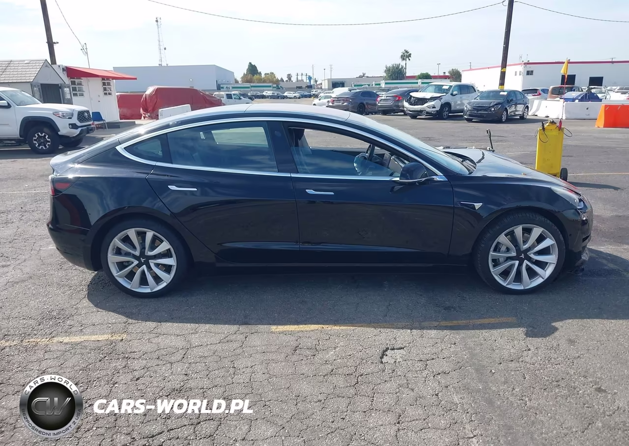 2018 Tesla Model 3 Long Range-Mid Range VIN:5YJ3E1EA9JF154487 - 13
