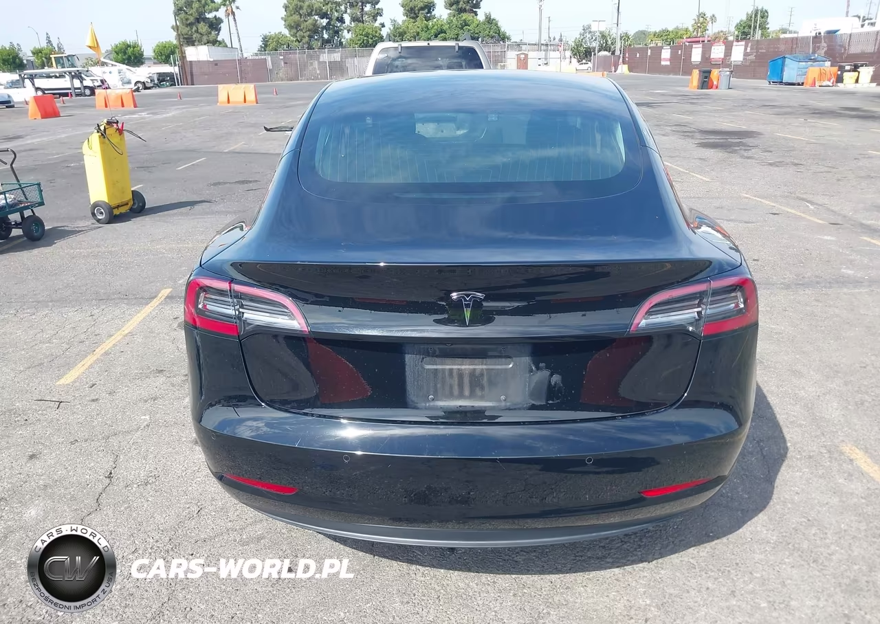 2018 Tesla Model 3 Long Range-Mid Range VIN:5YJ3E1EA9JF154487 - 16