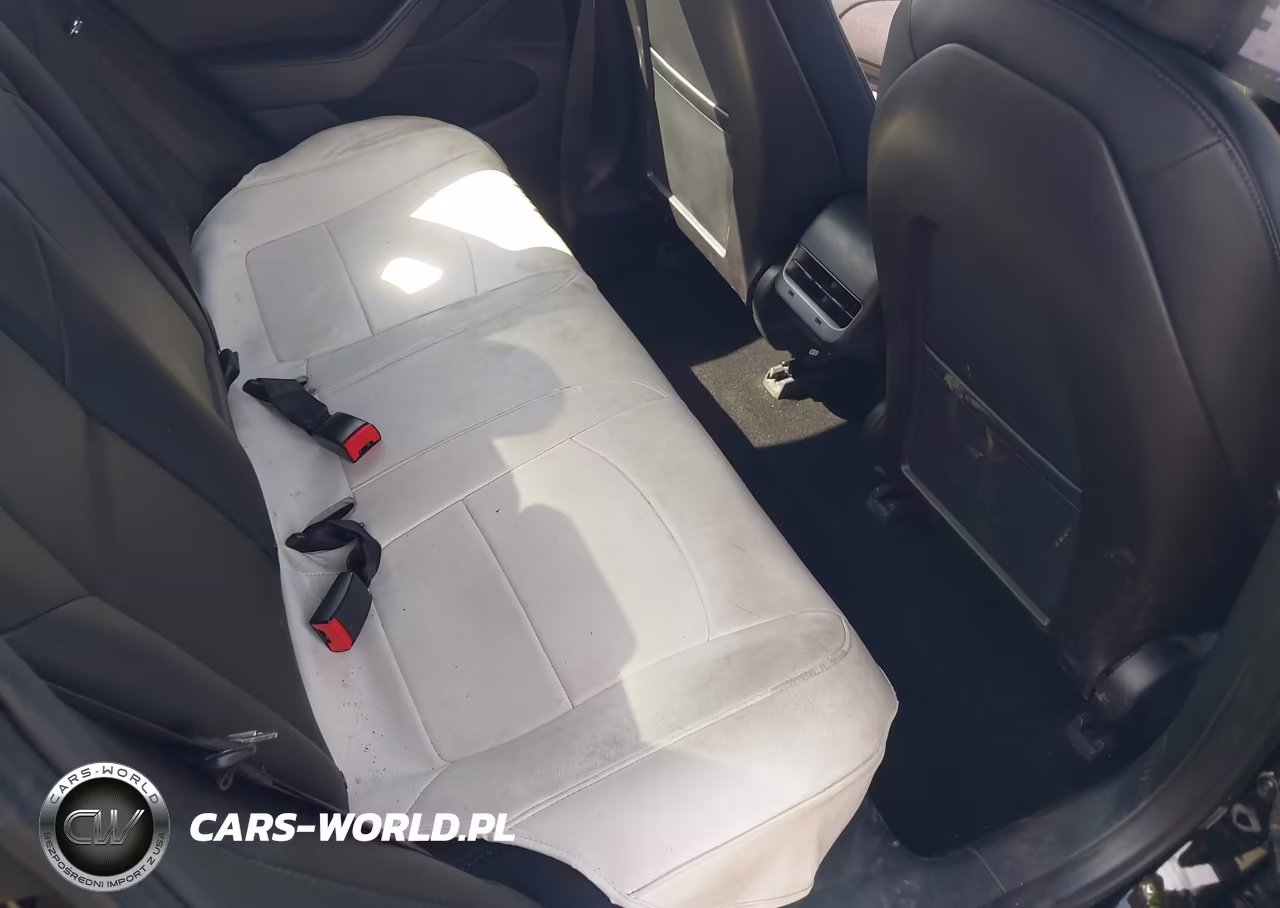 2018 Tesla Model 3 Long Range-Mid Range VIN:5YJ3E1EA9JF154487 - 8