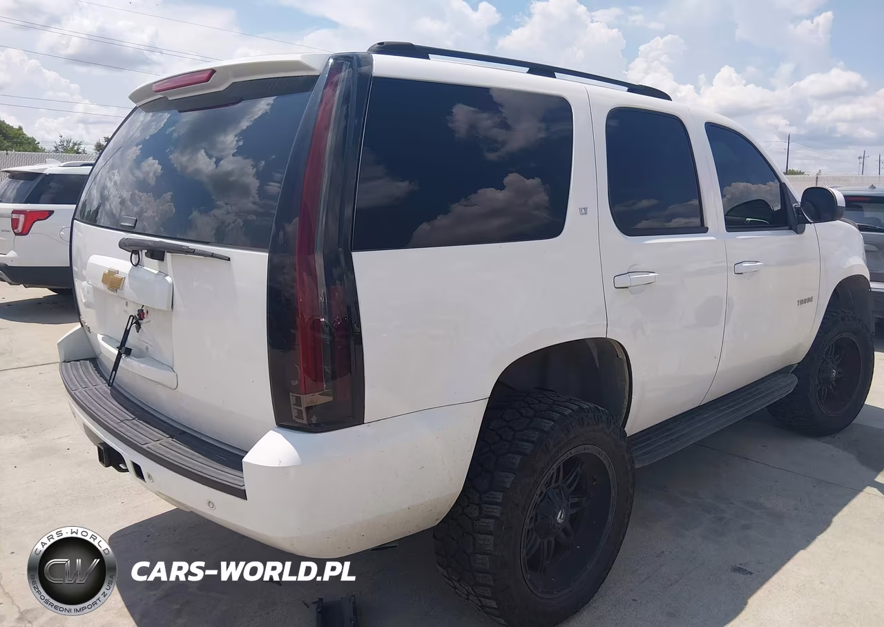 2007 Chevrolet Tahoe Lt VIN:1GNFK13037R104002 - 4