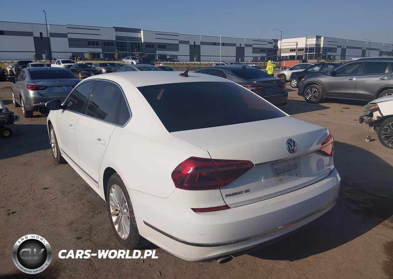 2017 Volkswagen Passat 1.8T Se VIN:1VWBT7A32HC054019 - 3
