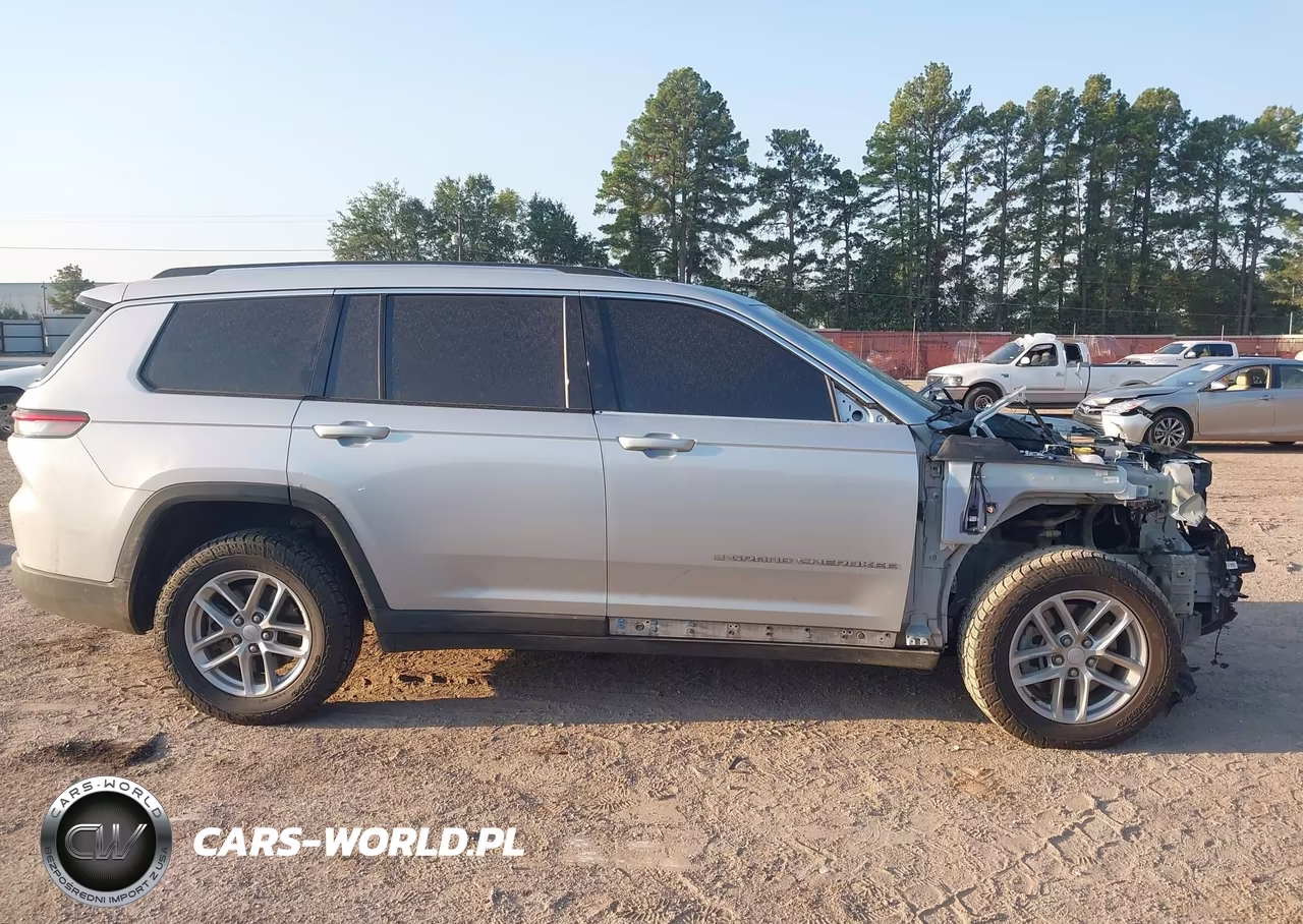 2023 Jeep Grand Cherokee L Laredo 4X4 VIN:1C4RJKAG3P8893868 - 14