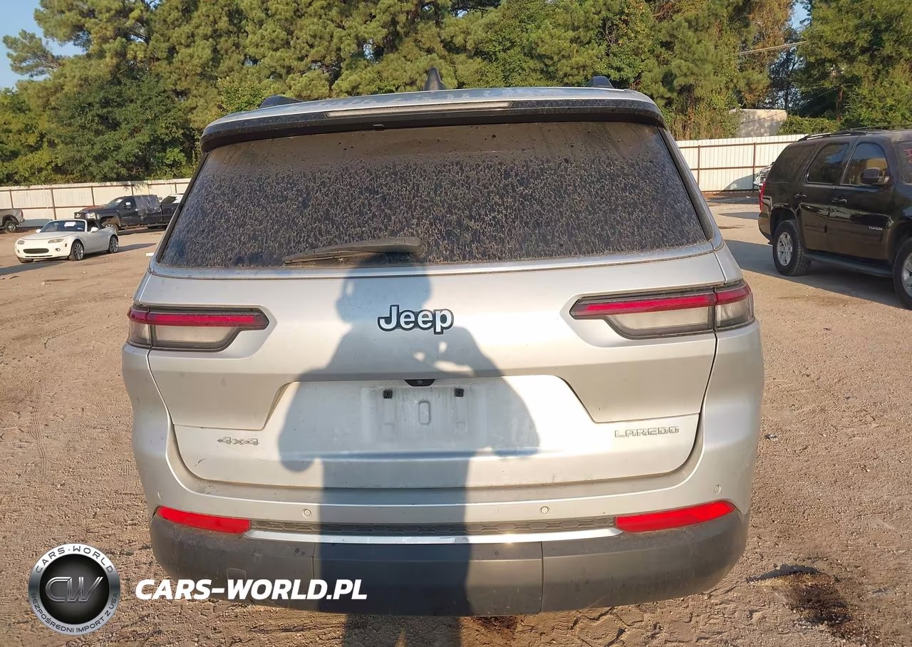 2023 Jeep Grand Cherokee L Laredo 4X4 VIN:1C4RJKAG3P8893868 - 17