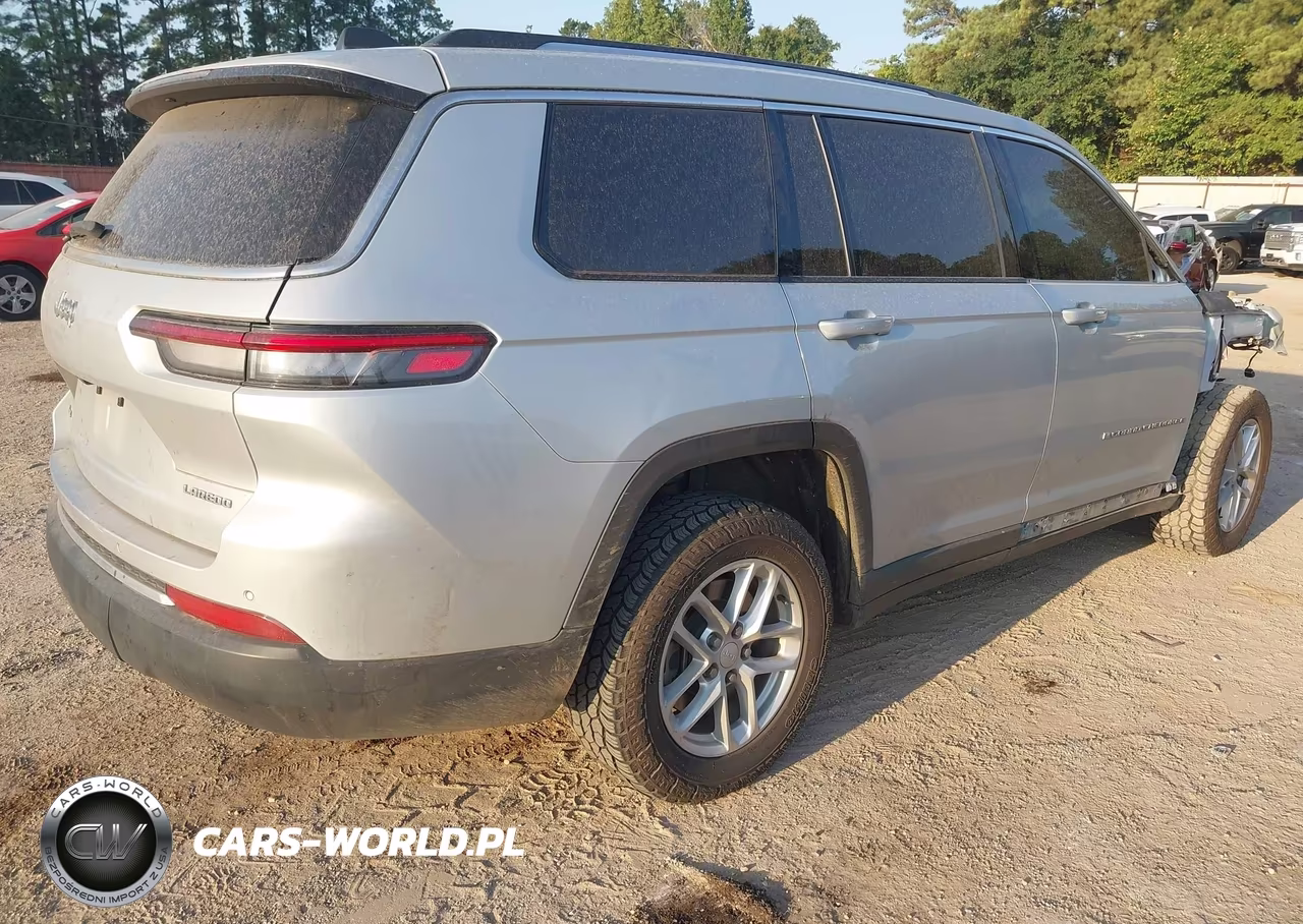 2023 Jeep Grand Cherokee L Laredo 4X4 VIN:1C4RJKAG3P8893868 - 4