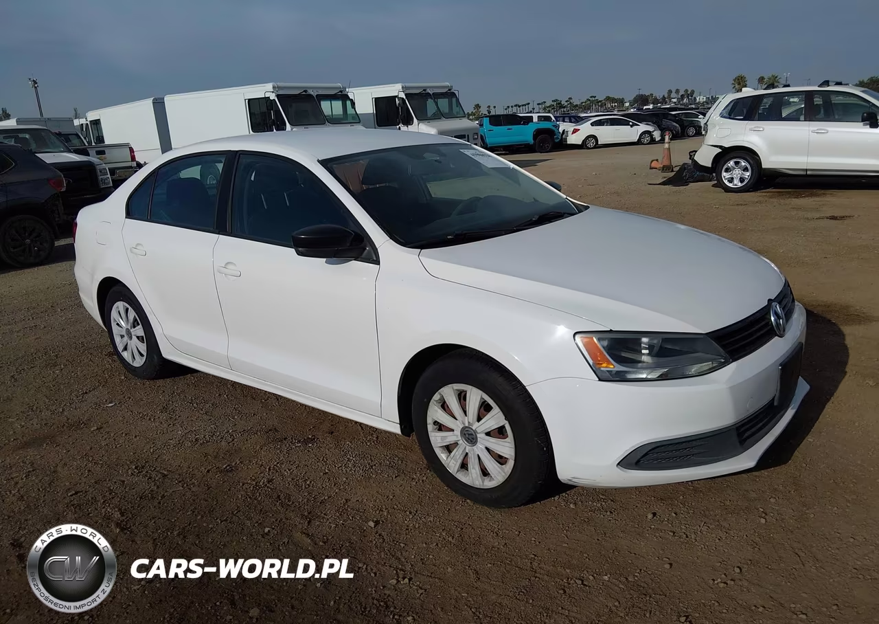 2011 Volkswagen Jetta 2.0L S – zdjęcie 1 z 11