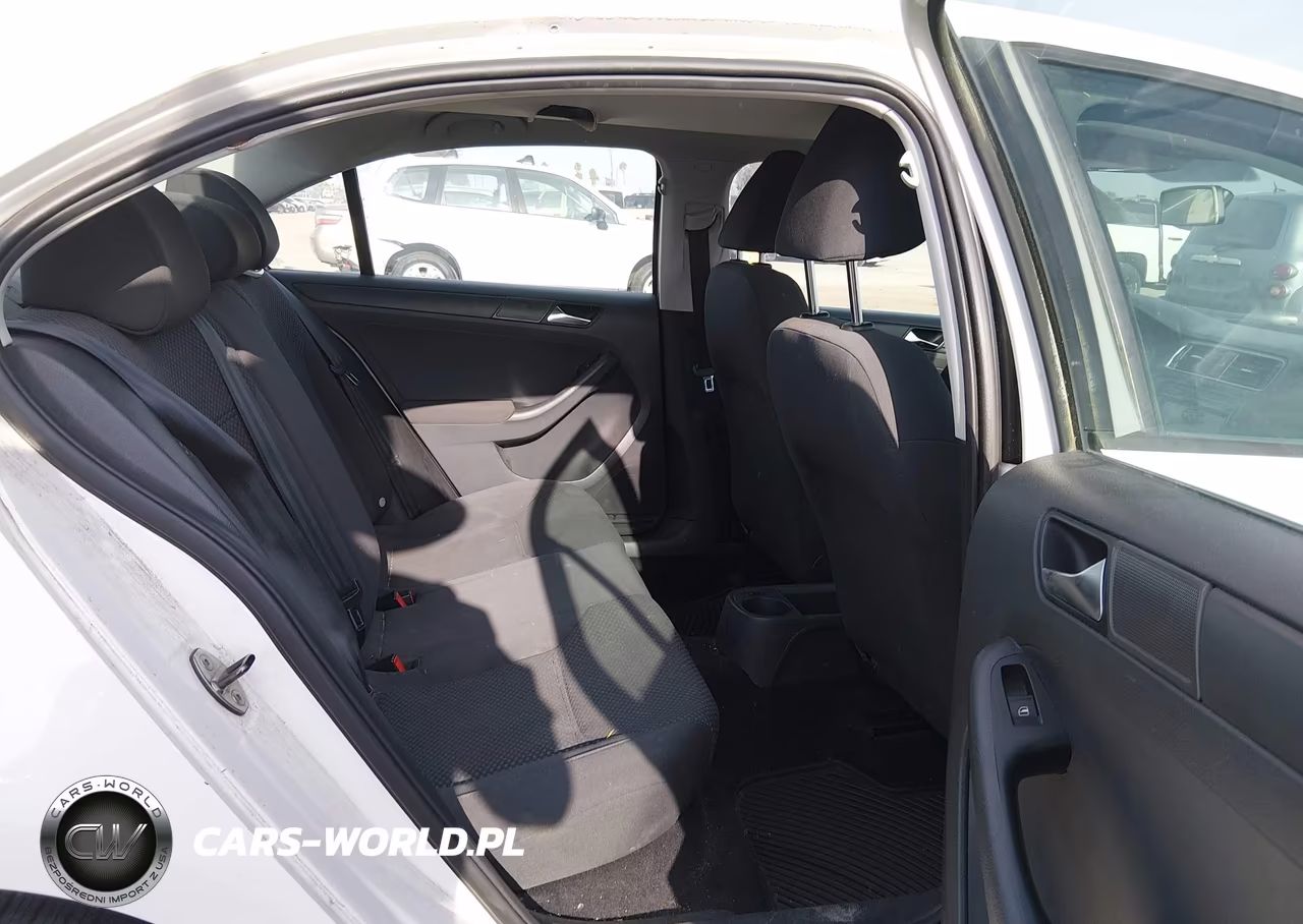 2011 Volkswagen Jetta 2.0L S VIN:3VW2K7AJ1BM042502 - 8