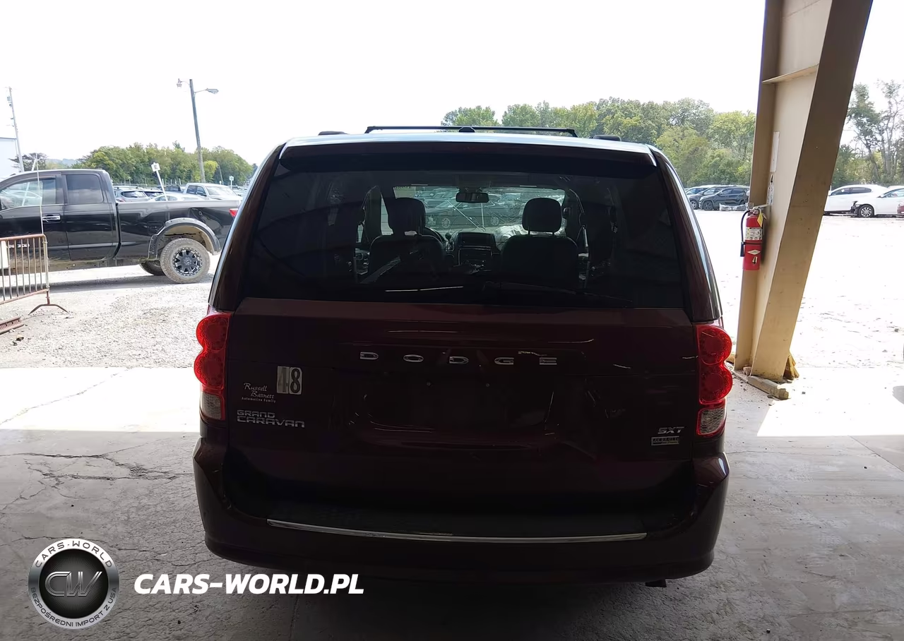 2019 Dodge Grand Caravan Sxt VIN:2C4RDGCG7KR562757 - 17