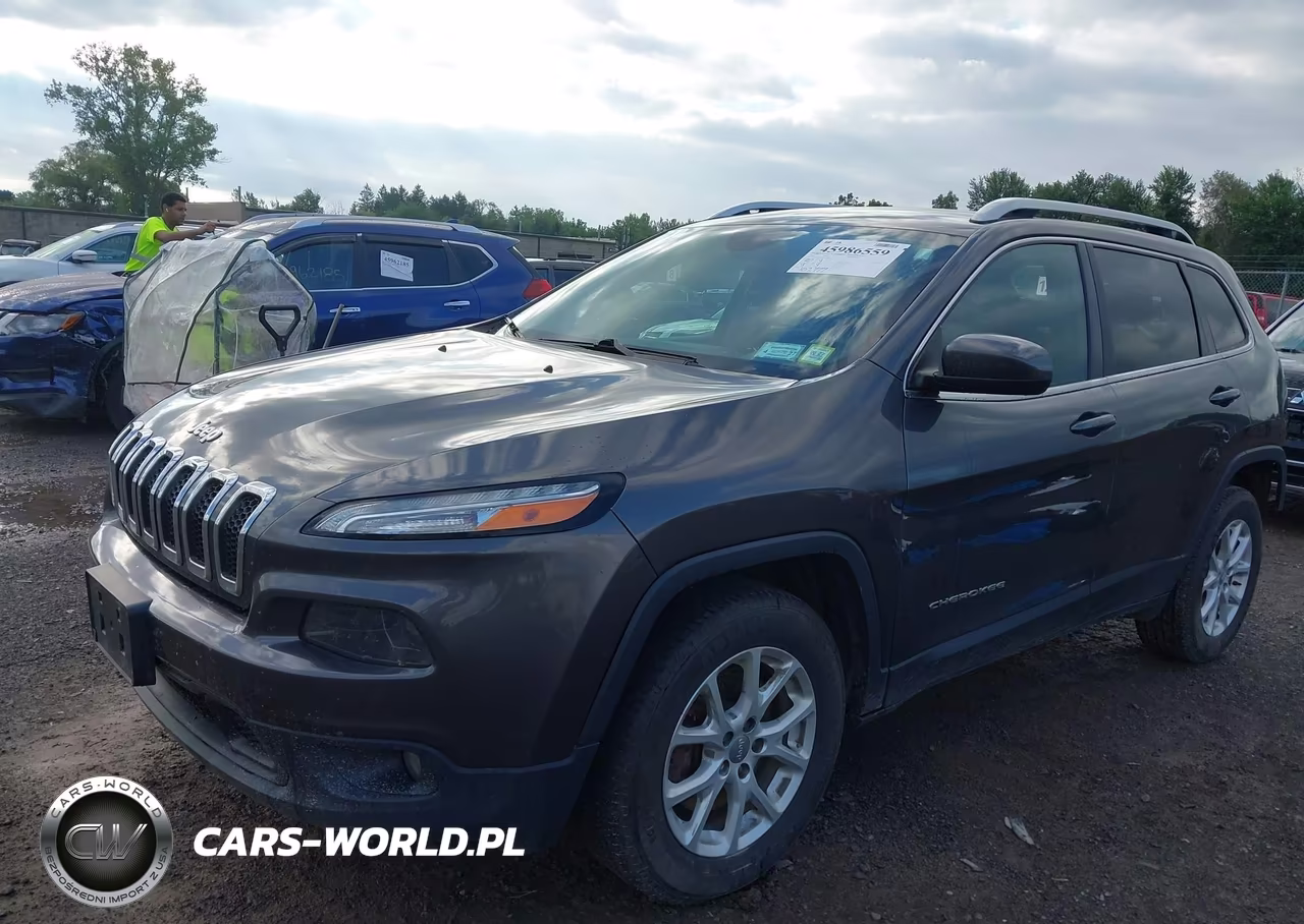 2016 Jeep Cherokee Latitude VIN:1C4PJMCB2GW341861 - 2