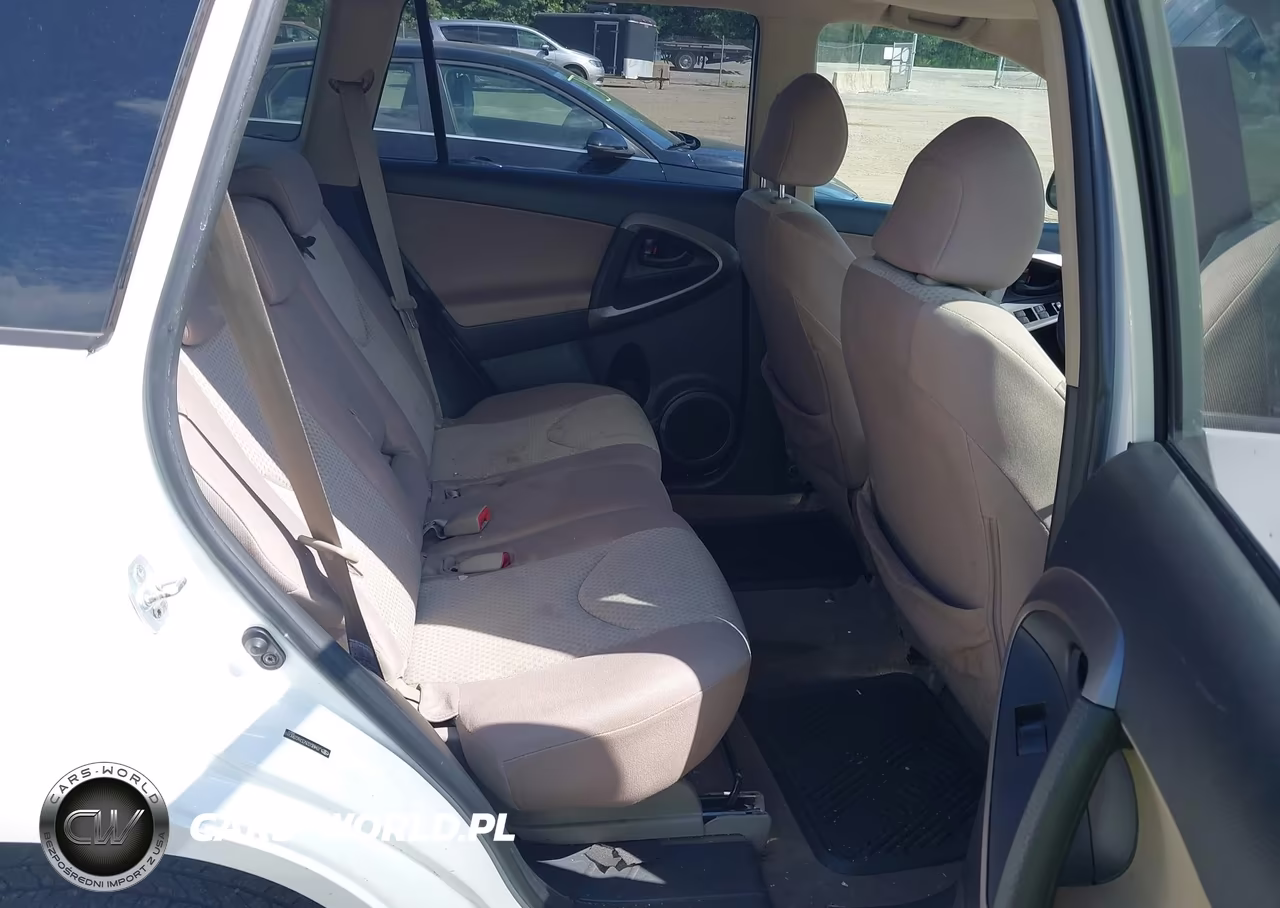 2007 Toyota Rav4 VIN:JTMBD33V376038089 - 8